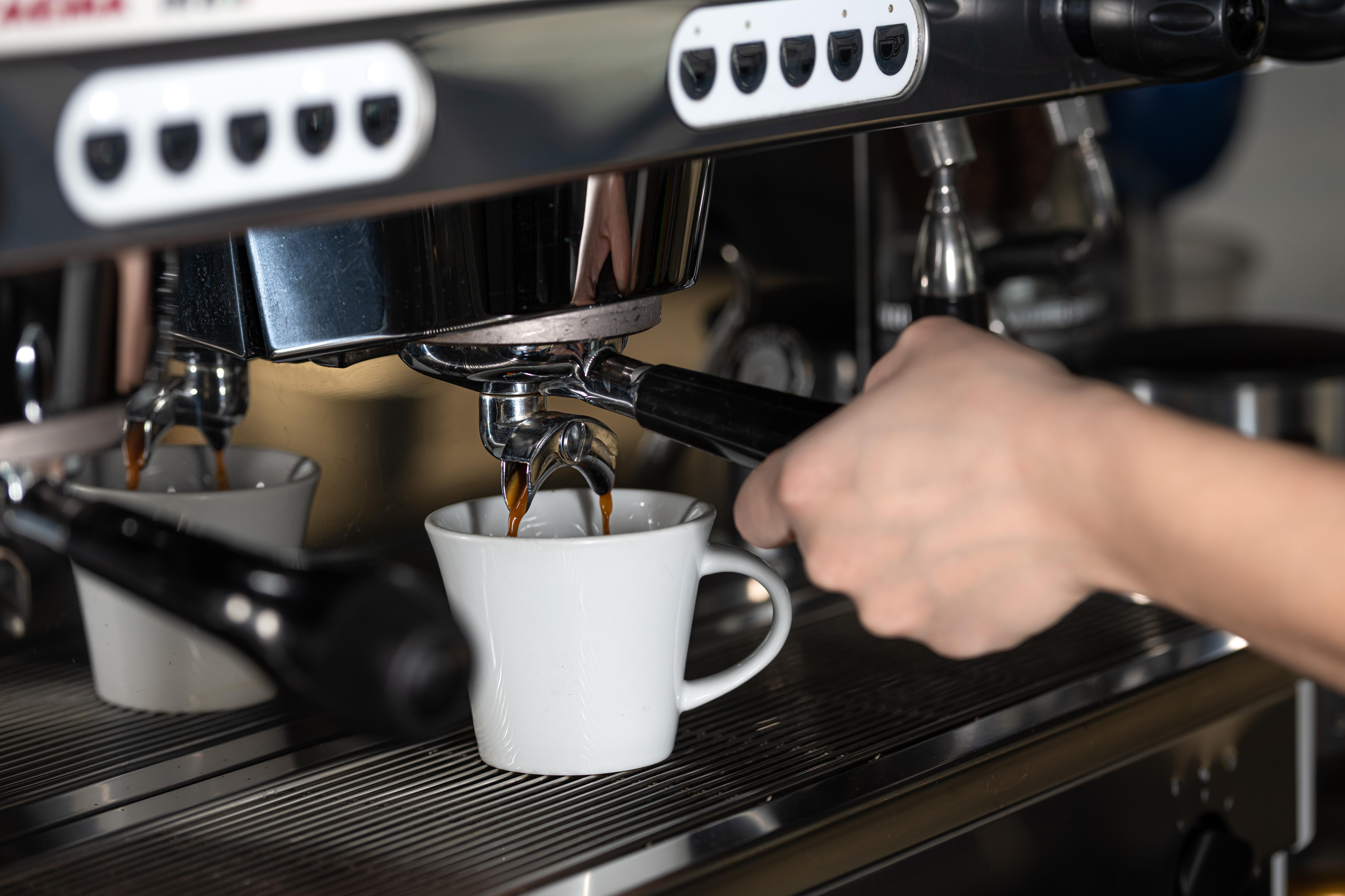 Santorini Kastelli Resort Kamári Dış mekan fotoğraf Espresso machine